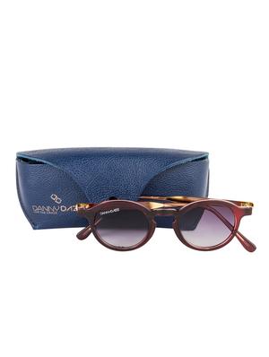 red plastic sunglass - 10018758 - Standard Image - 5