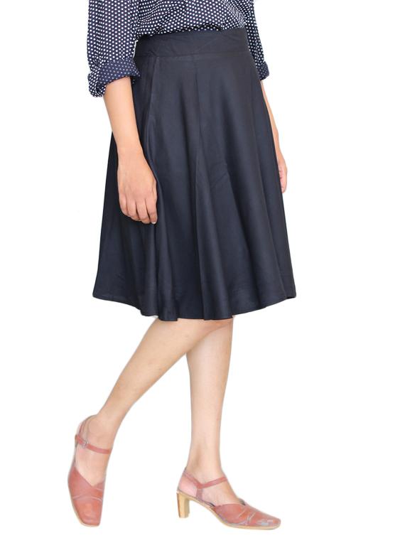 black viscose skirts - 10064671 - Zoom Image - 2