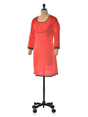 Red Color Rayon Pleated Kurta - 1023893 - Standard Image - 2