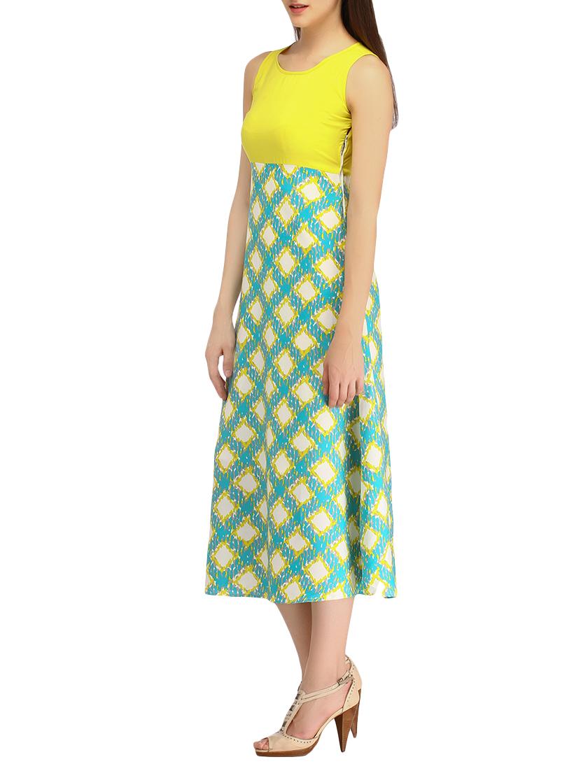 round neck printed detail a line dress - 10282684 - Zoom Image - 2