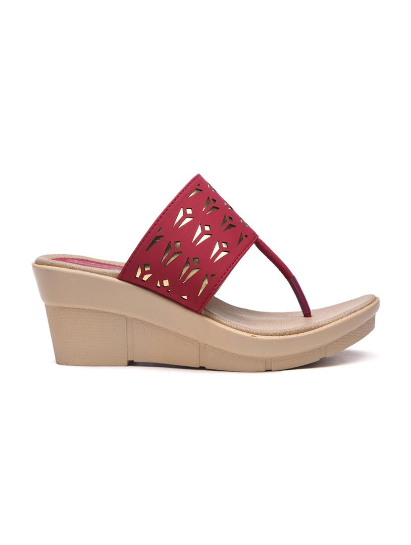 red t-strap wedge - 10288338 - Zoom Image - 2