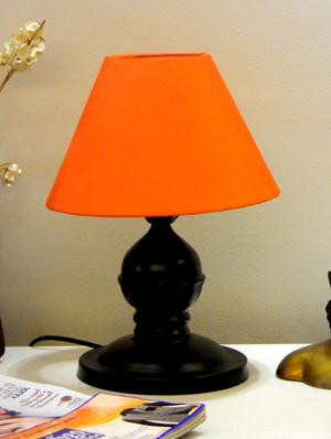 red metal and fabric table lamp - 1067028 - Standard Image - 2