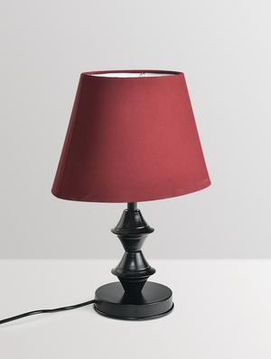 solid maroon metal table lamp - 1067263 - Standard Image - 2