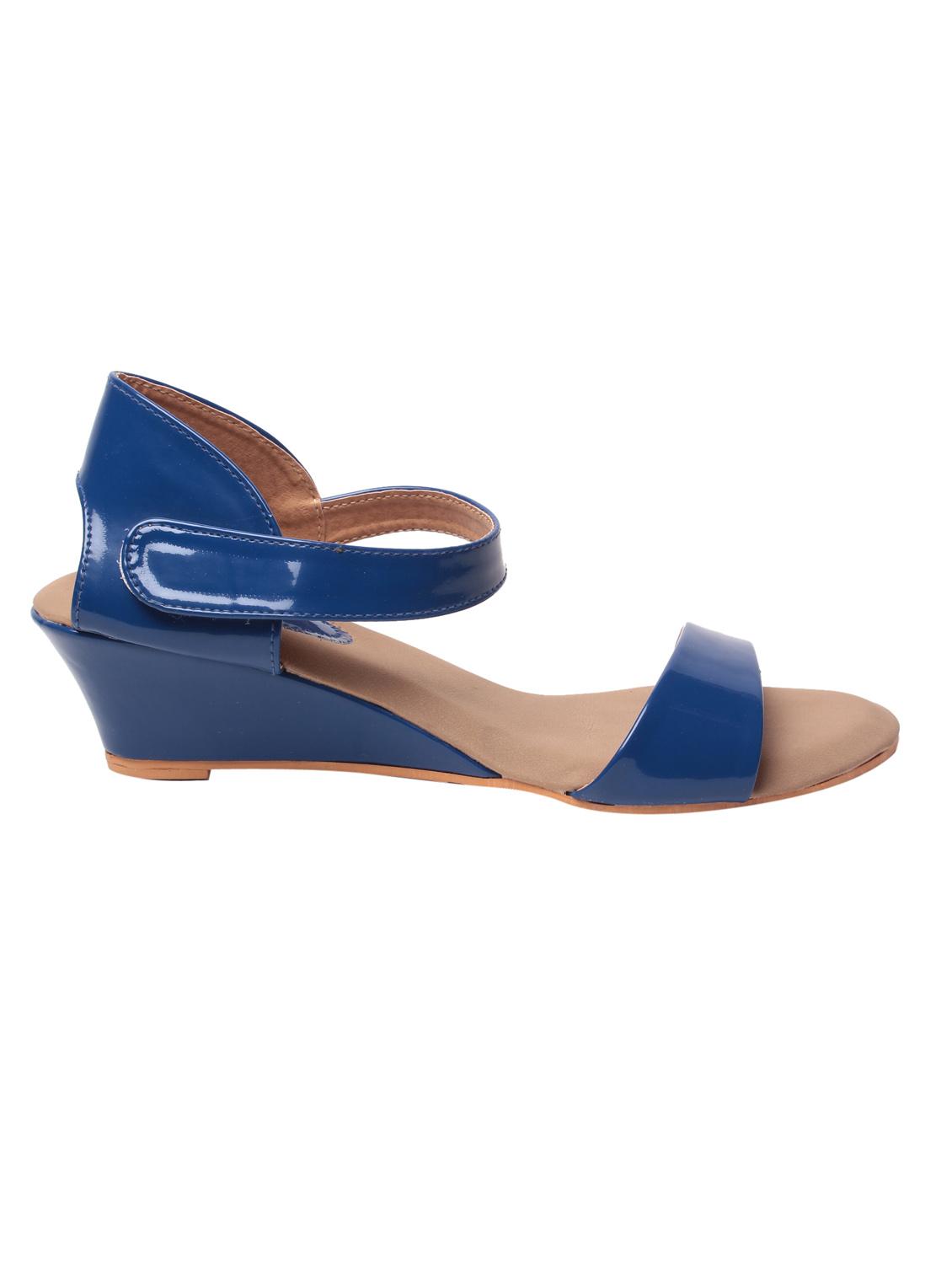 heels - 10859258 - Zoom Image - 2