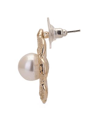 gold and white floral copper studs earrings - 11351095 - Standard Image - 2