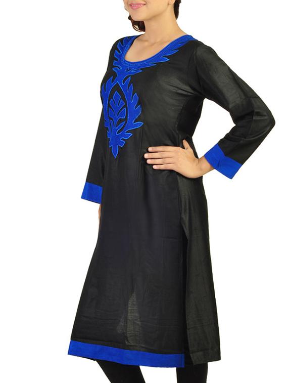 black patch work cotton kurta - 11405578 - Zoom Image - 2