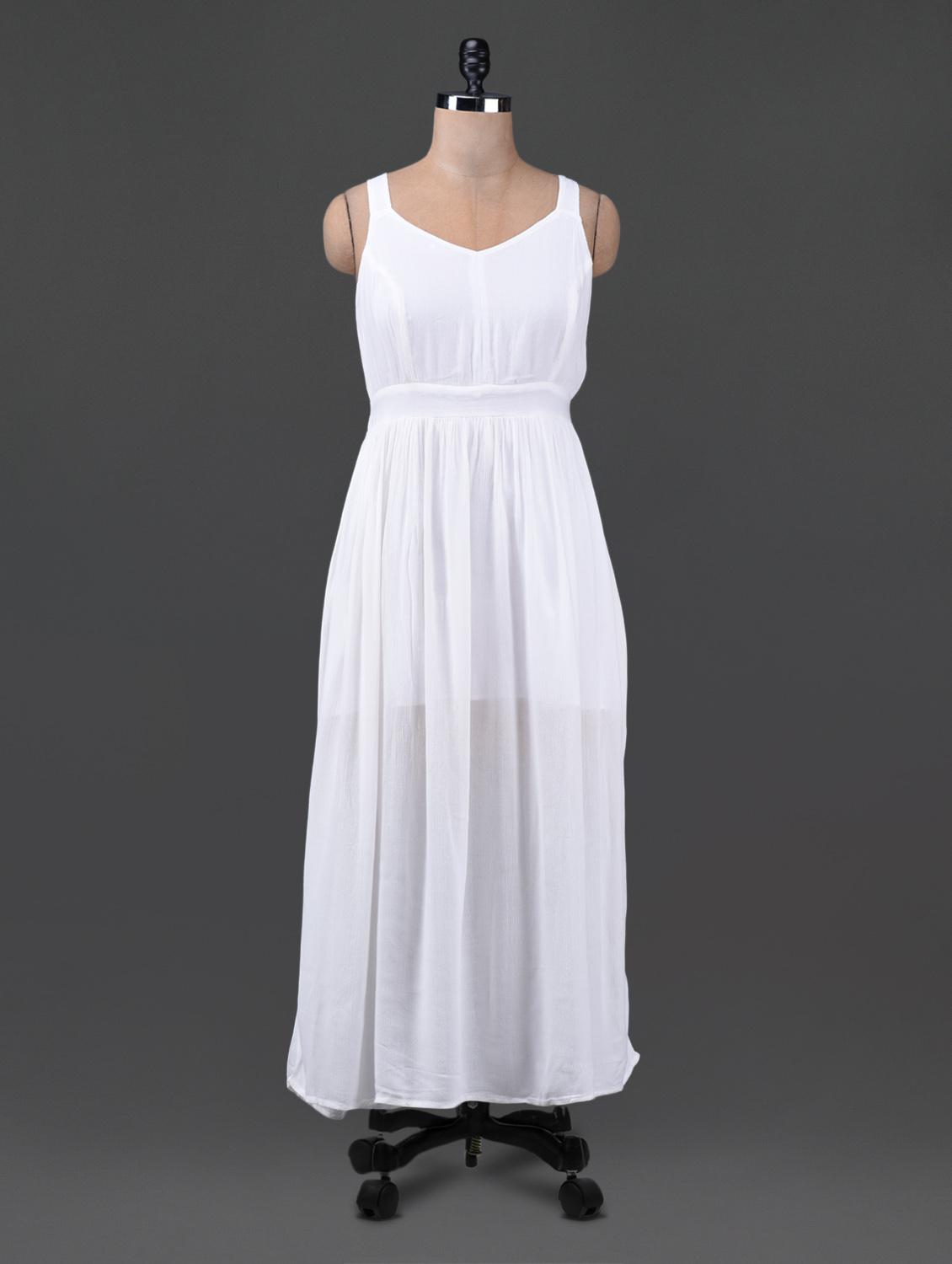 Solid White Sleeveless Maxi Dress - Oxolloxo