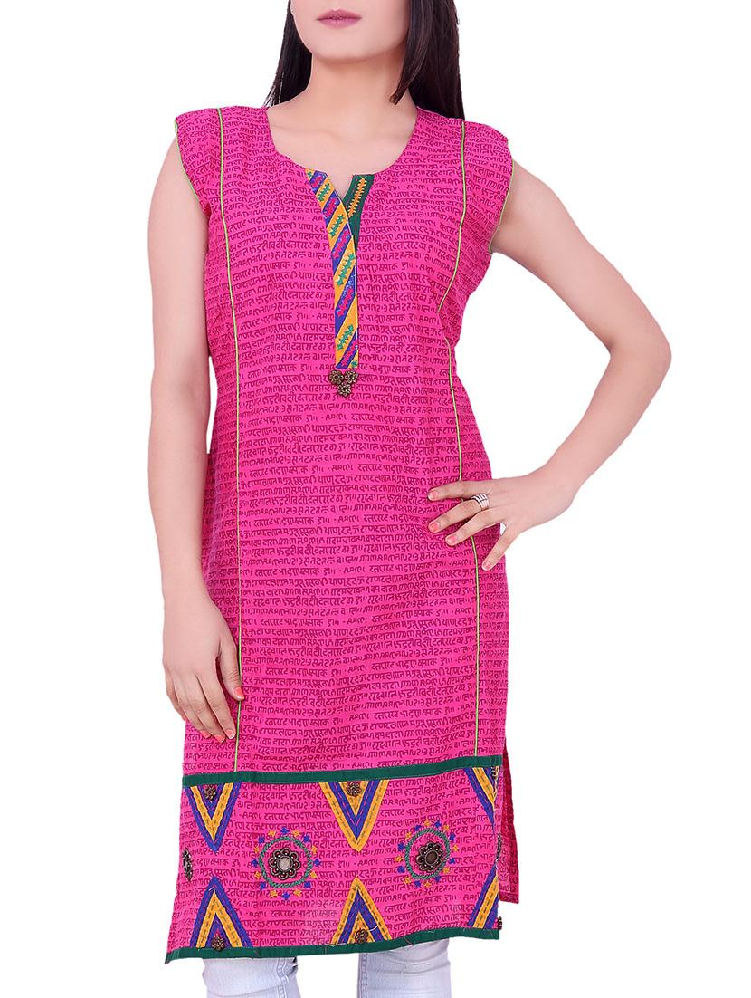 Pink Printed Cotton Round Neck Kurti - Sequins