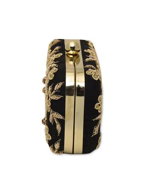 black embellished polyester box clutch - 1185999 - Standard Image - 5