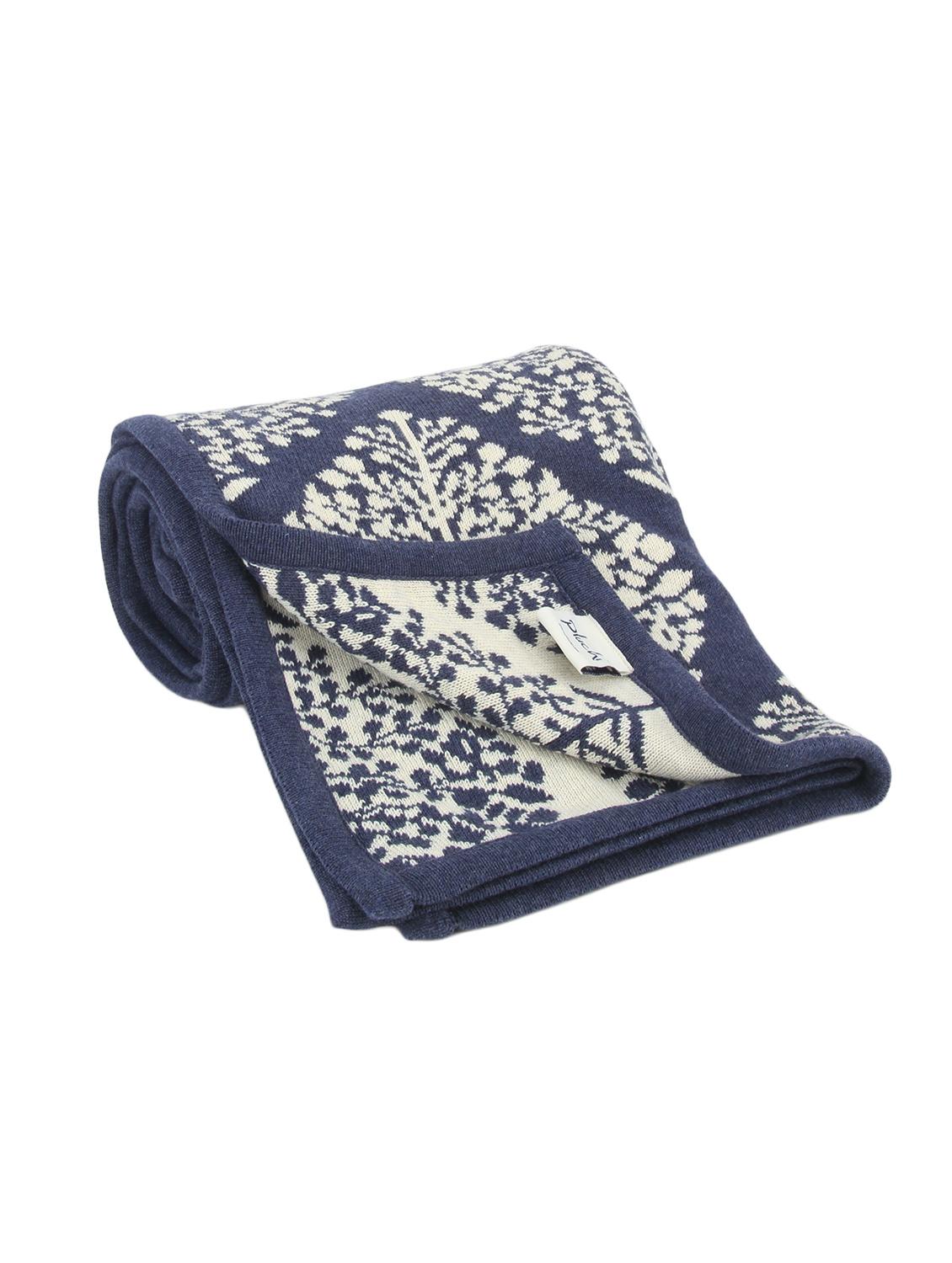 Pluchi Cotton Bed Runner with 2 Cushion Covers Set - 12265898 - Zoom Image - 5