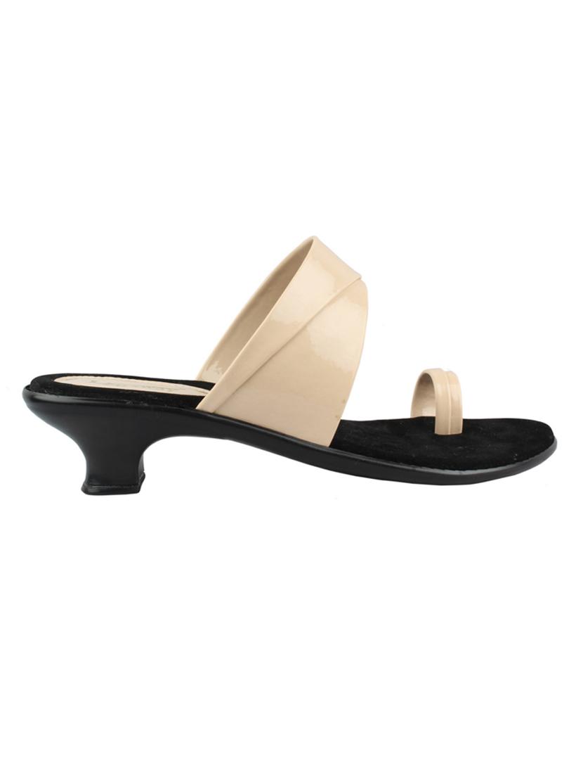 beige leatherette one toe sandals - 12415793 - Zoom Image - 2
