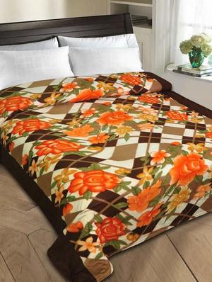 set of 2 printed single bed fleece blankets - 12451165 - Standard Image - 2