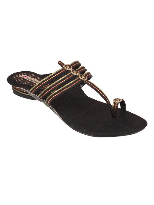 black fabric one toe kolhapuris - 12753878 - Very Small Image - 1
