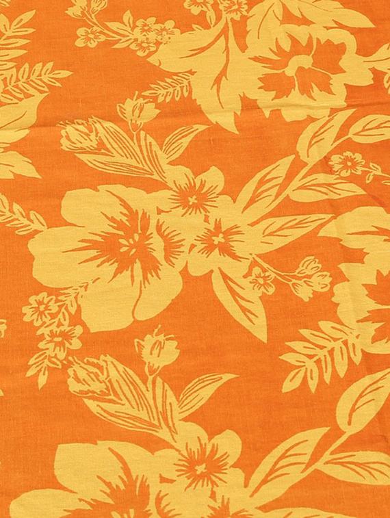 Dekor World Floral Printed Cotton Maroon Diwan Set (Pack of 6) - 12763372 - Zoom Image - 2