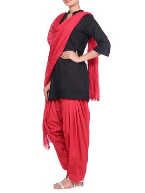red cotton salwar with dupatta - 12880928 - Standard Image - 2