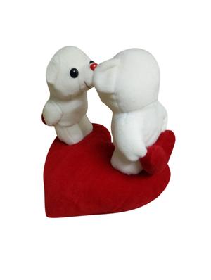 stybuzz couple teddy bears on heart cushion valentines day gift heart - 12881050 - Standard Image - 2