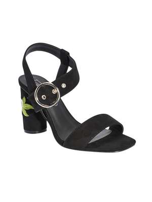 pakistani sandals for women