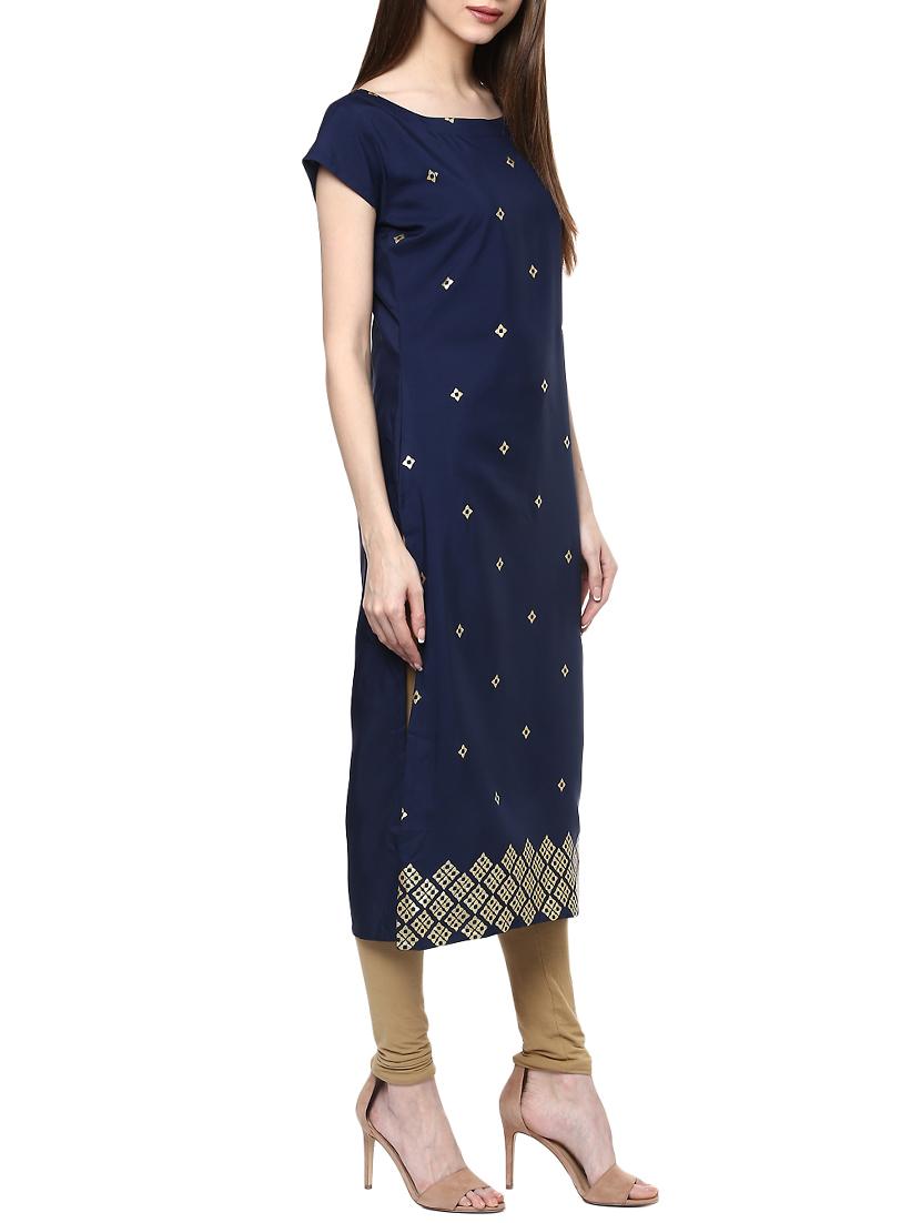 blue crepe block printed long kurta - 13089648 - Zoom Image - 2