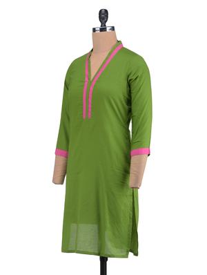 green cotton plain kurti - 1320591 - Standard Image - 2