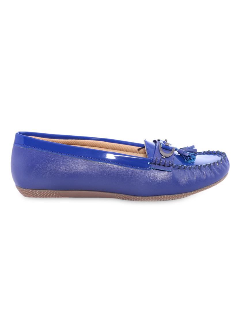 royal blue embellished faux leather loafers - 1323825 - Zoom Image - 2