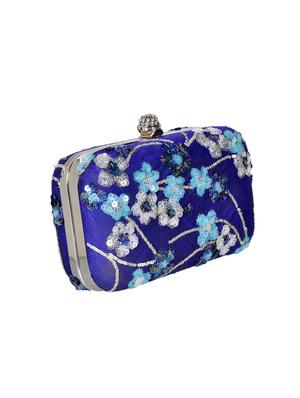 blue cotton clutch - 13465331 - Standard Image - 2