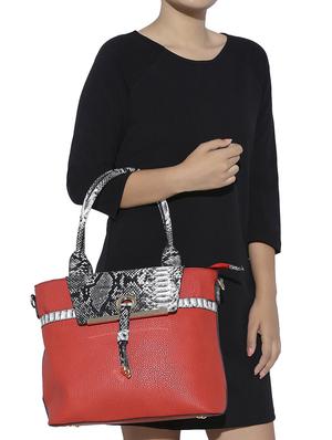 red leatherette handbag - 13466003 - Standard Image - 5