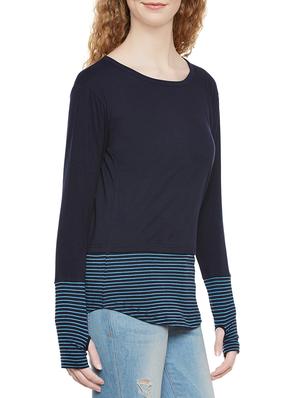 thumb hole sleeved striped tee - 13810188 - Standard Image - 2