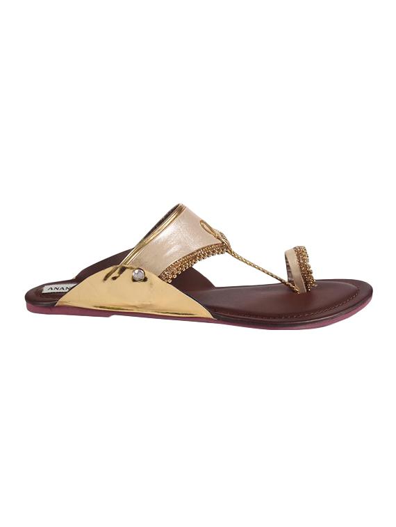 gold one toe kolhapuri - 14185128 - Zoom Image - 2