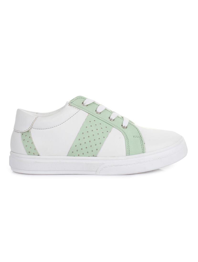 white leatherette lace up sneaker - 14268552 - Zoom Image - 2
