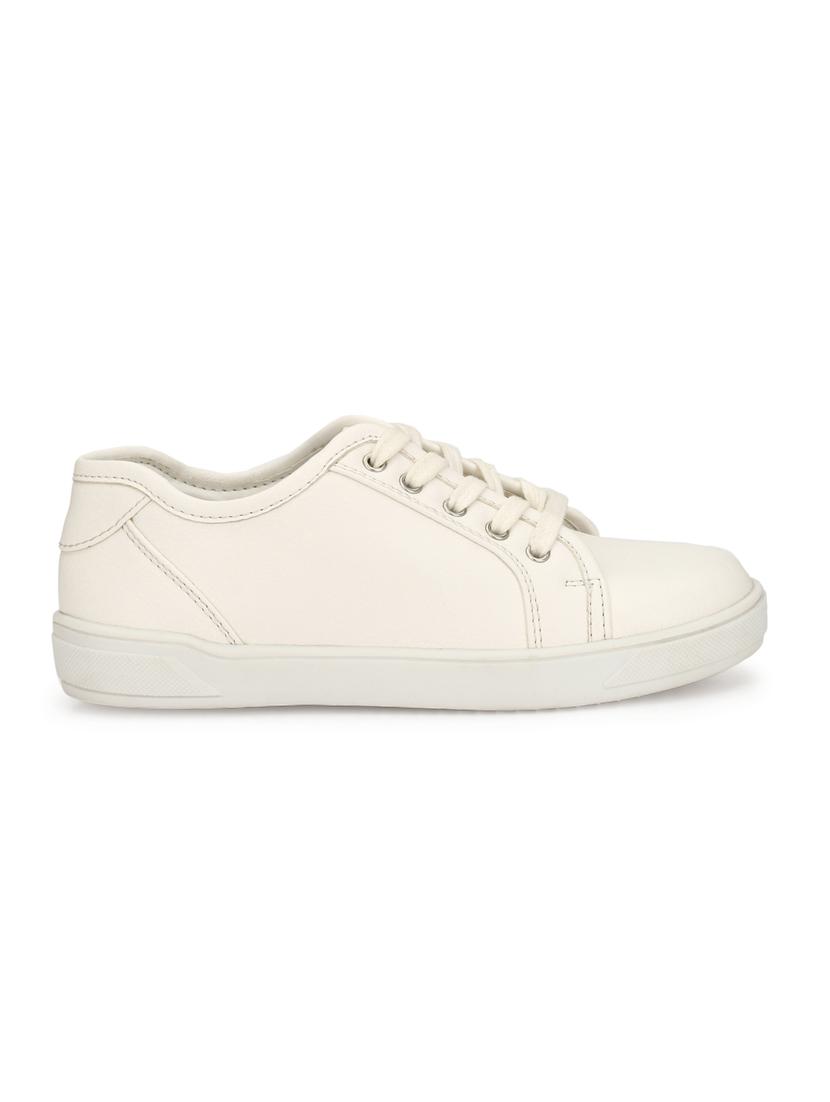 white leatherette lace up sneaker - 14351455 - Zoom Image - 2