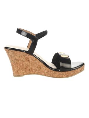black airmax back strap wedges - 14417931 - Standard Image - 2