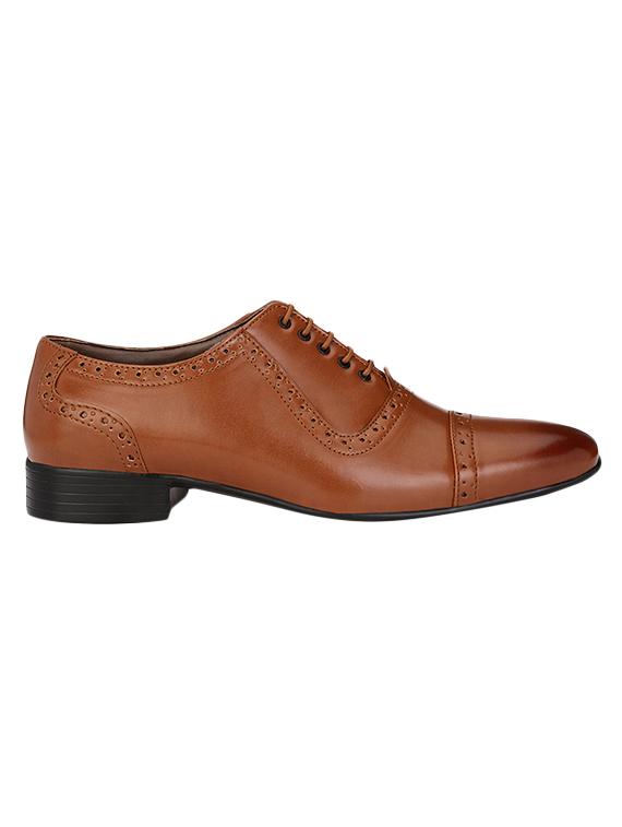 tan Leatherette lace-up oxford - 14418096 - Zoom Image - 2