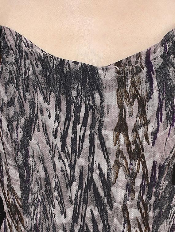 black empire line dress - 14422067 - Zoom Image - 5