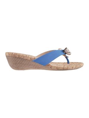 blue toe separator wedge - 14422847 - Standard Image - 2
