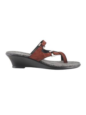 brown toe separator wedge - 14422891 - Standard Image - 2