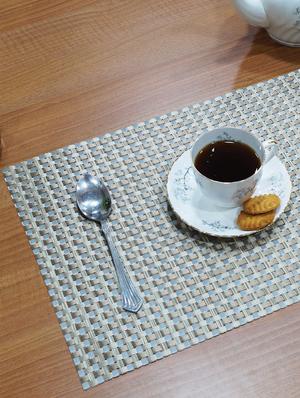 brown pvc dining mats set of 6 - 14432707 - Standard Image - 2