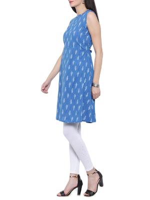 blue cotton a-line kurta - 14462366 - Standard Image - 2