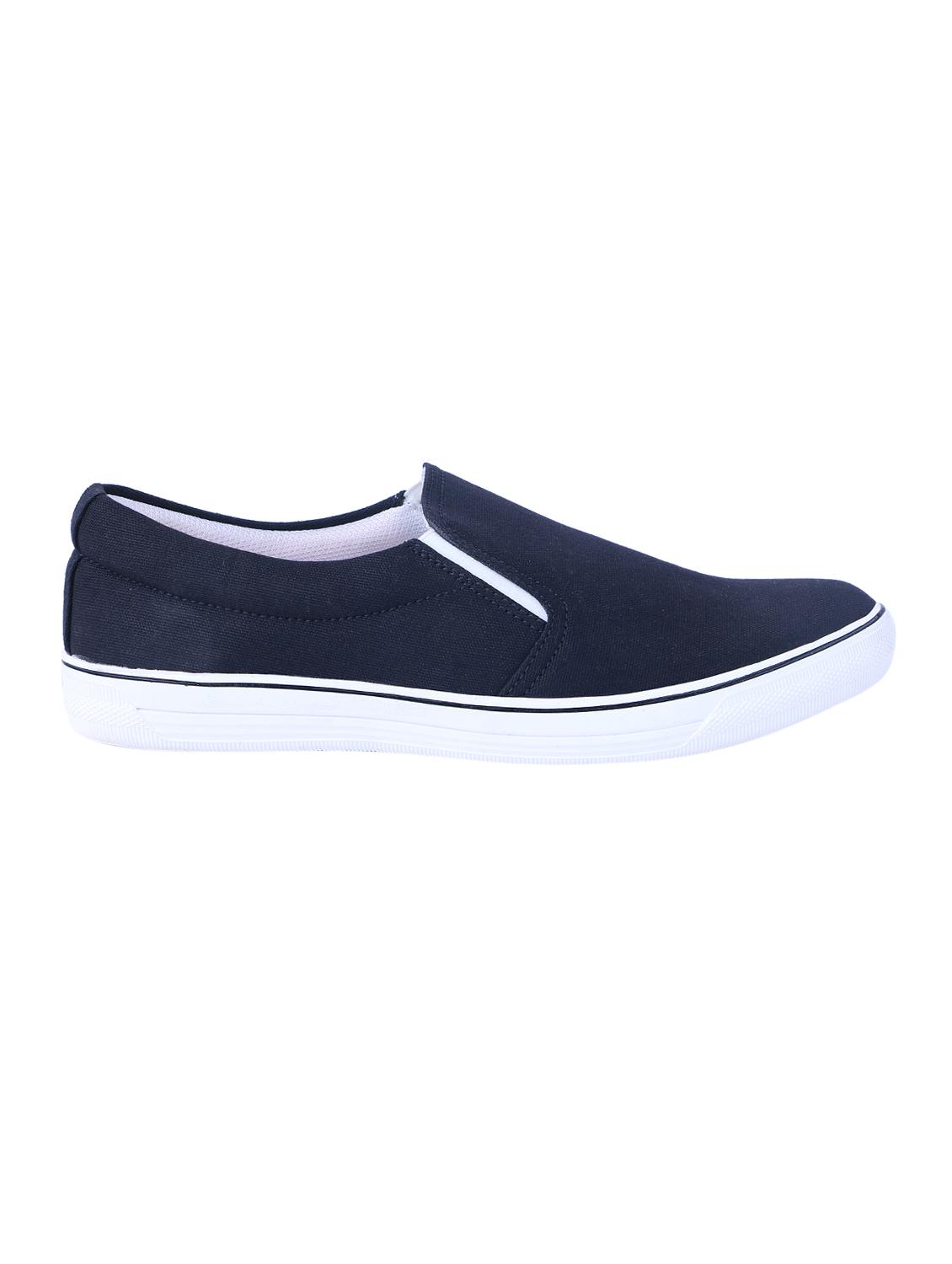 black canvas casual slipon - 14486537 - Zoom Image - 2