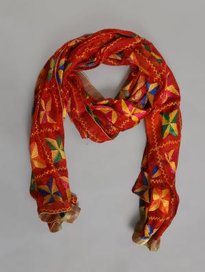 red nylon phulkari dupatta - 14521695 - Standard Image - 2