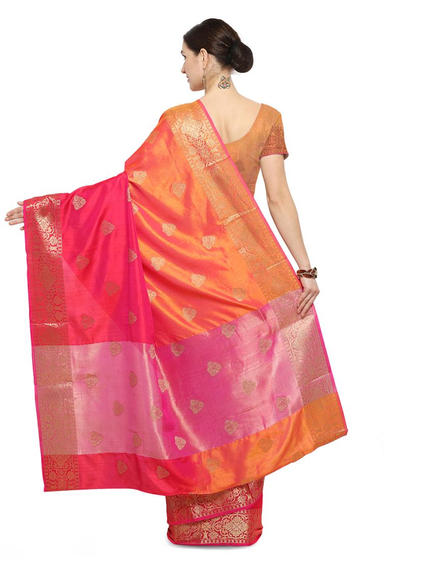 peach silk blend banarasi saree with blouse - 14538456 - Zoom Image - 2