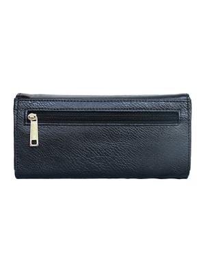 black leatherette regular clutch - 14540591 - Standard Image - 2