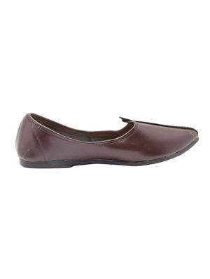 brown leatherette slip on mojari - 14641253 - Standard Image - 2