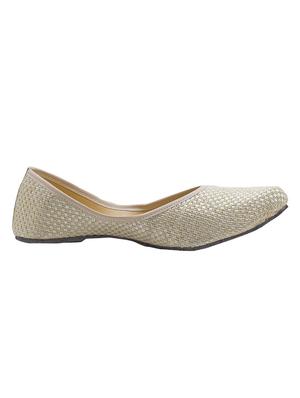 beige slip on jutis - 14659778 - Standard Image - 2
