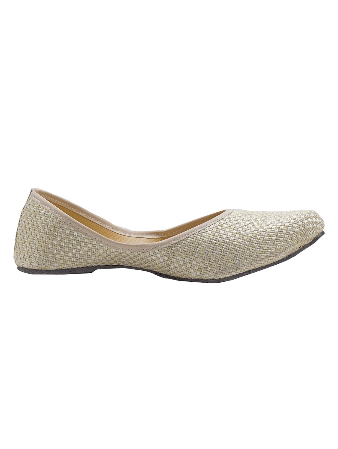 beige slip on jutis - 14659778 - Zoom Image - 2