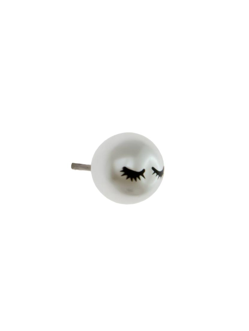 white metal studs earrings - 14671881 - Zoom Image - 2