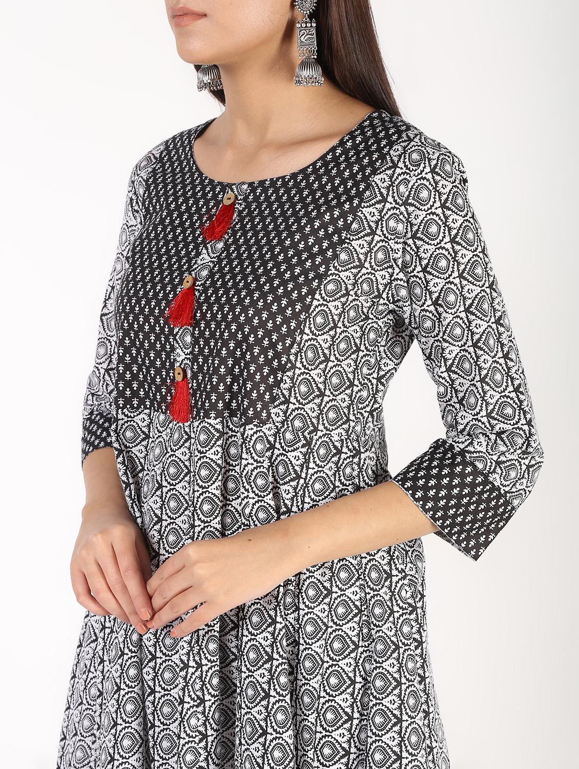 flared kurta with tassels - 14679327 - Zoom Image - 5