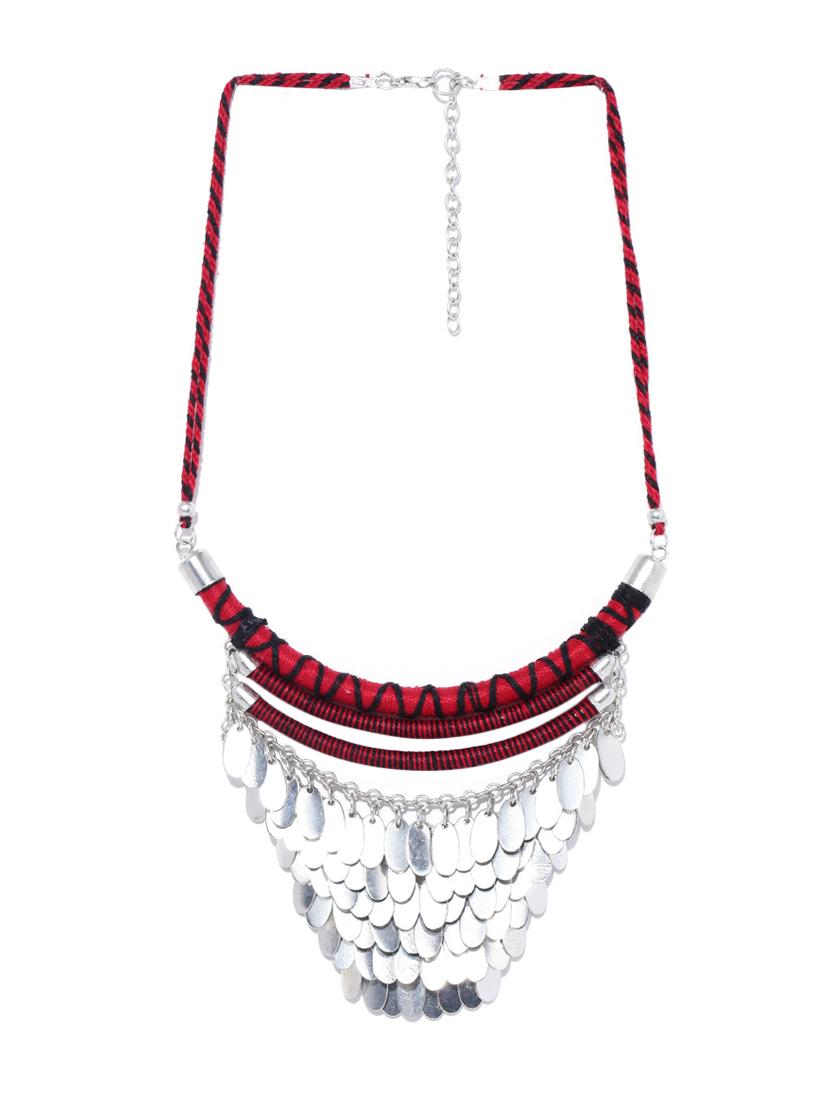 red metal short necklace - 14730583 - Zoom Image - 2