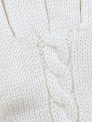 white woolen gloves - 14756542 - Standard Image - 2
