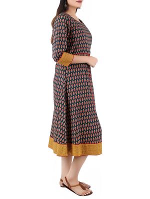 a-line piping kurta - 14774634 - Standard Image - 2