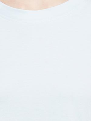 light blue solid top - 14791825 - Standard Image - 5